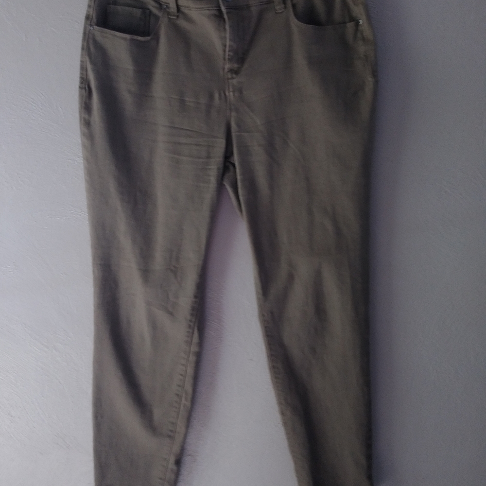 Size 14 grey skinny leg jeans